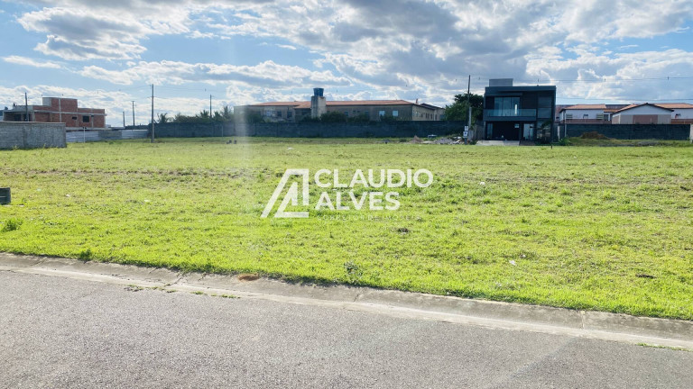 Imagem Terreno à Venda, 352 m² em Papagaio - Feira De Santana Imagem Terreno à Venda, 352 m² em Papagaio - Feira De Santana
