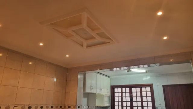 Imagem Sobrado com 3 Quartos à Venda, 108 m² em Parque Jabaquara - São Paulo