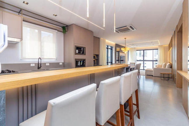 Imagem Apartamento com 3 Quartos à Venda, 126 m² em Pioneiros - Balneário Camboriú