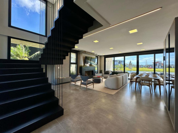 Imagem Casa com 4 Quartos à Venda, 344 m² em Condomínio Costa Serena - Capão Da Canoa Imagem Casa com 4 Quartos à Venda, 344 m² em Condomínio Costa Serena - Capão Da Canoa