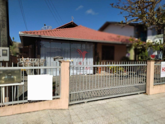 Casa com 3 Quartos à Venda, 170 m² em Centro - Penha