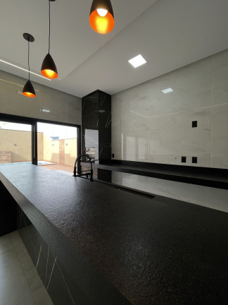 Imagem Casa com 3 Quartos à Venda, 187 m² em Residencial Laurentino Martins - Goianésia Imagem Casa com 3 Quartos à Venda, 187 m² em Residencial Laurentino Martins - Goianésia