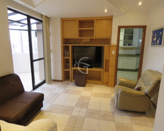 Imagem Imóvel com 4 Quartos à Venda, 390 m² em Centro - Joinville Imagem Imóvel com 4 Quartos à Venda, 390 m² em Centro - Joinville