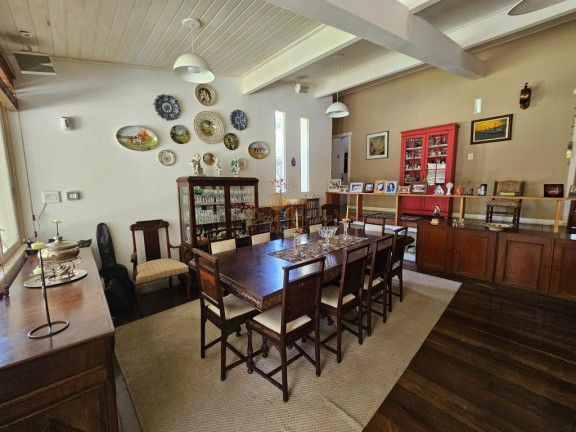 Imagem Casa com 4 Quartos à Venda, 1.296 m² em Albuquerque - Teresópolis Imagem Casa com 4 Quartos à Venda, 1.296 m² em Albuquerque - Teresópolis