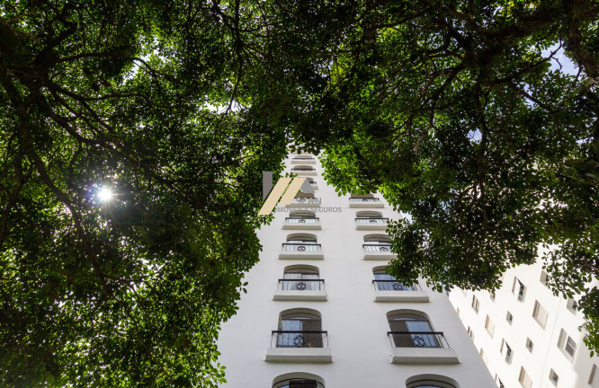 Imagem Imóvel com 3 Quartos à Venda, 180 m² em Cambuí - Campinas