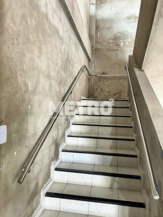 Imóvel Comercial para Alugar, 340 m² em Cohab Massangano - Petrolina