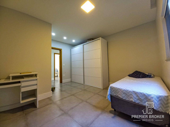 Imagem Casa com 10 Quartos à Venda, 400 m² em Vargem Grande - Teresópolis Imagem Casa com 10 Quartos à Venda, 400 m² em Vargem Grande - Teresópolis