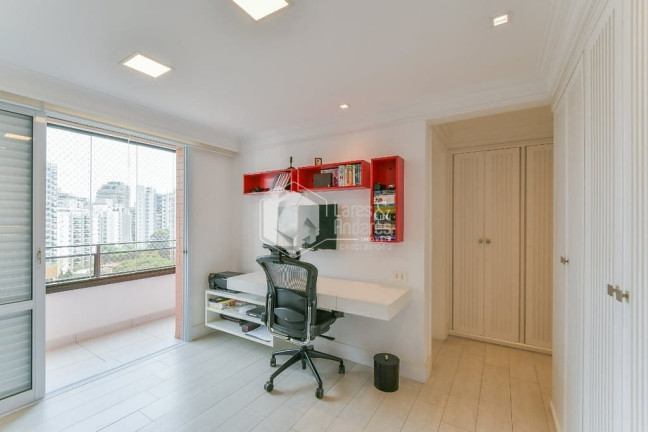 Imagem Apartamento com 3 Quartos à Venda, 209 m² em Vila Nova Conceição - São Paulo Imagem Apartamento com 3 Quartos à Venda, 209 m² em Vila Nova Conceição - São Paulo