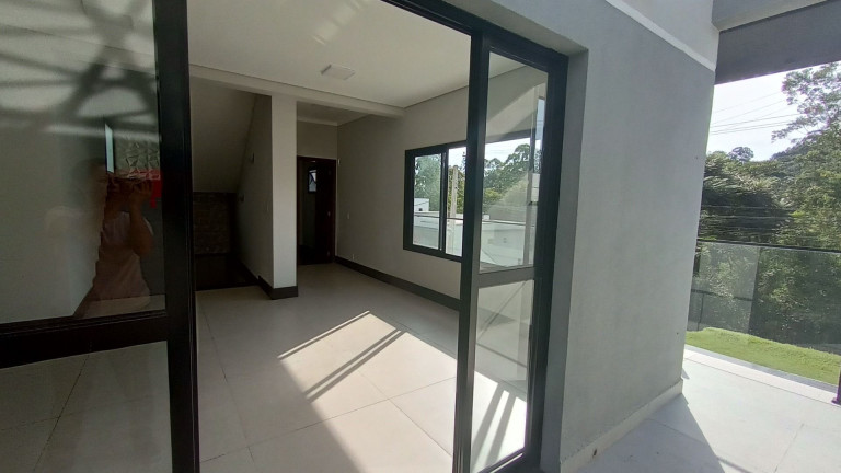 Imagem Sobrado com 3 Quartos à Venda ou Locação, 288 m² em Mosaico Da Serra - Mogi Das Cruzes Imagem Sobrado com 3 Quartos à Venda ou Locação, 288 m² em Mosaico Da Serra - Mogi Das Cruzes