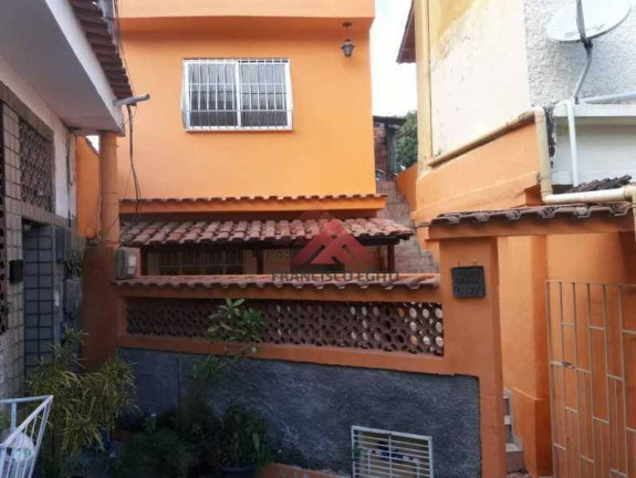 Casa com 2 Quartos à Venda, 90 m² em Mutuá - São Gonçalo