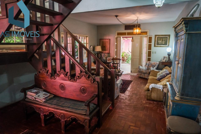 Imagem Casa com 7 Quartos à Venda, 240 m² em Foguete - Cabo Frio Imagem Casa com 7 Quartos à Venda, 240 m² em Foguete - Cabo Frio