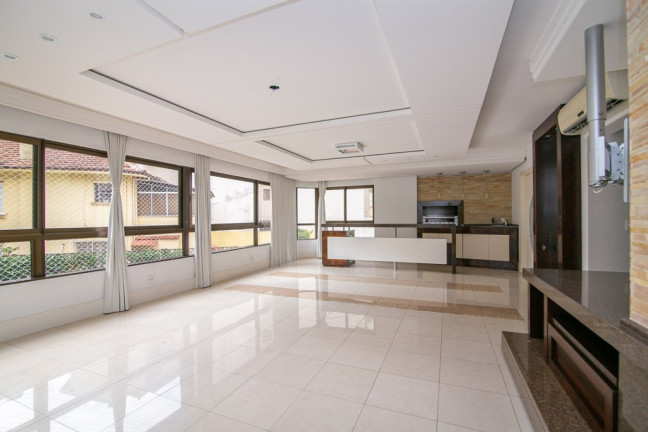 Imagem Apartamento com 3 Quartos à Venda, 190 m² em Petrópolis - Porto Alegre