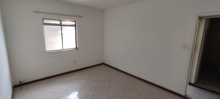 Imagem Casa com 5 Quartos à Venda, 700 m² em Cajazeiras V - Salvador Imagem Casa com 5 Quartos à Venda, 700 m² em Cajazeiras V - Salvador
