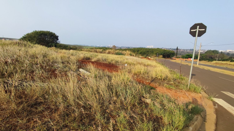 Imagem Terreno à Venda, 411 m² em Residencial Colinas Do Engenho I - Limeira Imagem Terreno à Venda, 411 m² em Residencial Colinas Do Engenho I - Limeira