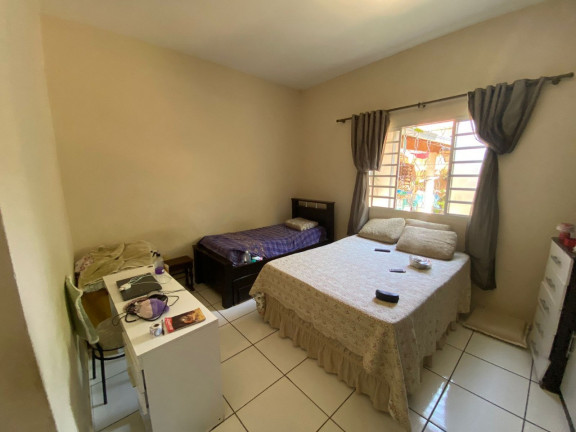 Imagem Casa com 3 Quartos à Venda, 180 m² em João Alves - Montes Claros Imagem Casa com 3 Quartos à Venda, 180 m² em João Alves - Montes Claros