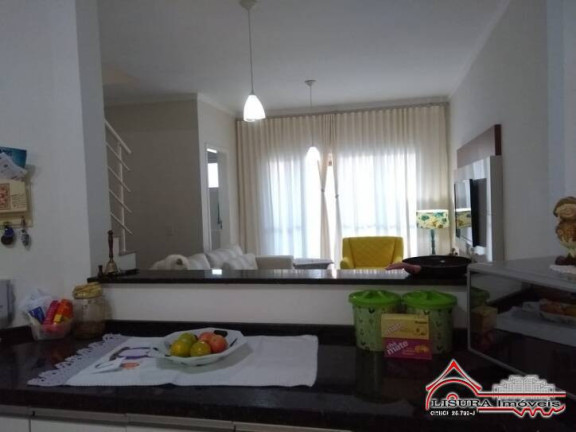Imagem Casa de Condomínio com 3 Quartos à Venda, 121 m² em Prolongamento Jd Sta Maria - Jacareí