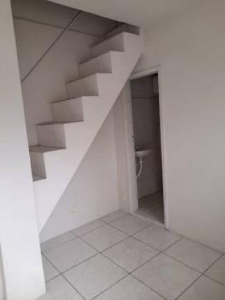 Imagem Casa com 1 Quarto à Venda, 44 m² em Campo Grande - Rio De Janeiro Imagem Casa com 1 Quarto à Venda, 44 m² em Campo Grande - Rio De Janeiro