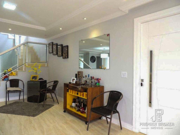 Imagem Casa com 4 Quartos à Venda, 328 m² em Vargem Grande - Teresópolis Imagem Casa com 4 Quartos à Venda, 328 m² em Vargem Grande - Teresópolis