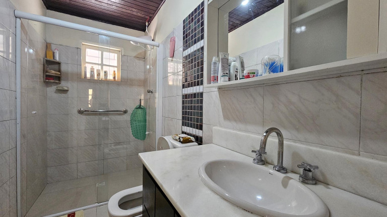 Fazenda à Venda, 200 m² em Area Rural - Sao Jose Dos Pinhais