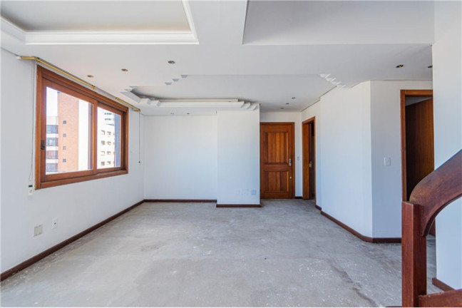 Imagem Imóvel com 3 Quartos à Venda, 220 m² em Petrópolis - Porto Alegre Imagem Imóvel com 3 Quartos à Venda, 220 m² em Petrópolis - Porto Alegre