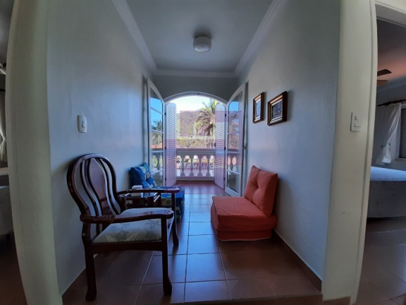 Imagem Sobrado com 4 Quartos à Venda, 350 m² em Guaiúba - Guarujá Imagem Sobrado com 4 Quartos à Venda, 350 m² em Guaiúba - Guarujá