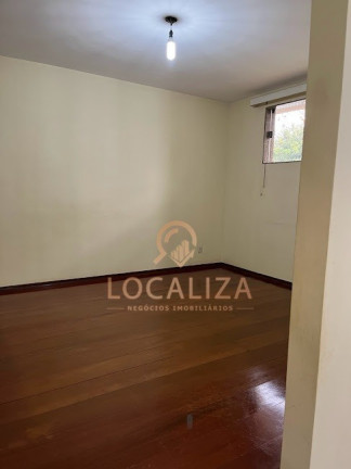 Imagem Casa com 3 Quartos à Venda, 400 m² em Bosque Dos Eucaliptos - São José Dos Campos Imagem Casa com 3 Quartos à Venda, 400 m² em Bosque Dos Eucaliptos - São José Dos Campos