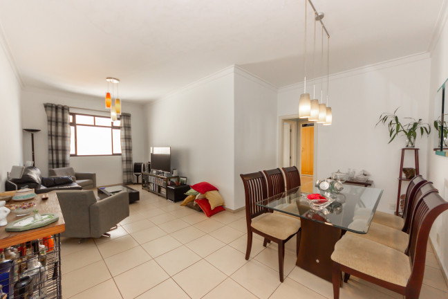 Apartamento com 3 Quartos à Venda, 95 m² em Aclimação - São Paulo