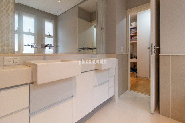 Imagem Casa com 4 Quartos à Venda, 600 m² em Cidade Jardim - São Paulo Imagem Casa com 4 Quartos à Venda, 600 m² em Cidade Jardim - São Paulo