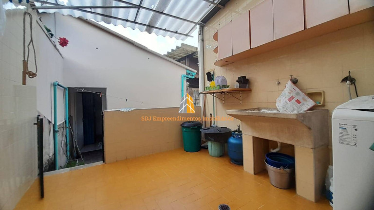Imagem Casa com 3 Quartos à Venda, 250 m² em Instituto De Previdência - São Paulo Imagem Casa com 3 Quartos à Venda, 250 m² em Instituto De Previdência - São Paulo