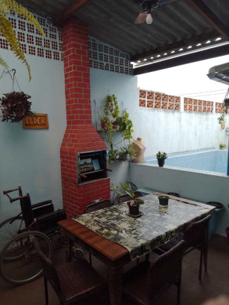 Imagem Casa com 3 Quartos à Venda, 263 m² em Jardim Treviso - Pirassununga