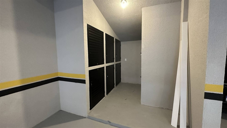 Imagem Apartamento com 3 Quartos à Venda, 100 m² em Meia Praia - Itapema