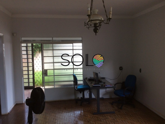 Imagem Casa com 3 Quartos à Venda, 245 m² em Centro - Araraquara Imagem Casa com 3 Quartos à Venda, 245 m² em Centro - Araraquara