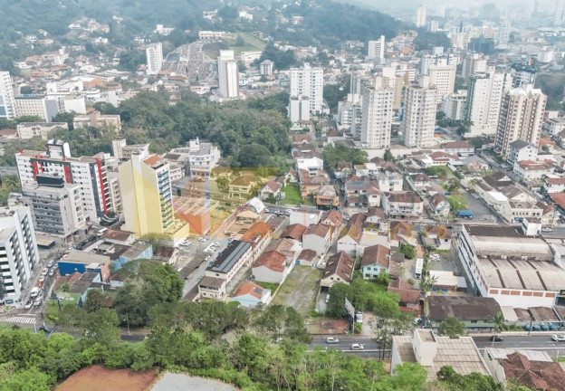 Imagem Imóvel à Venda, 1.402 m² em Victor Konder - Blumenau Imagem Imóvel à Venda, 1.402 m² em Victor Konder - Blumenau