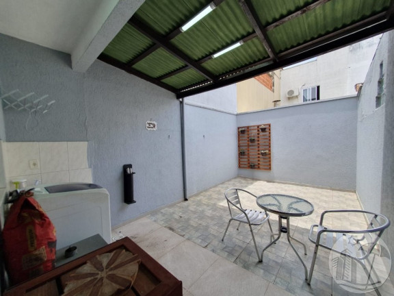 Imagem Casa com 2 Quartos à Venda, 84 m² em Nova Esperança - Balneário Camboriú