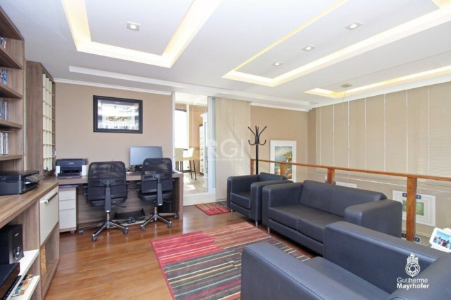 Imagem Imóvel com 1 Quarto à Venda, 150 m² em São João - Porto Alegre Imagem Imóvel com 1 Quarto à Venda, 150 m² em São João - Porto Alegre