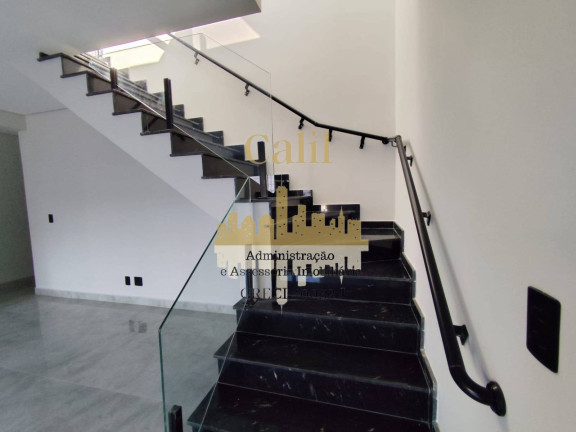 Imagem Casa com 4 Quartos à Venda, 290 m² em Boqueirão - Santos