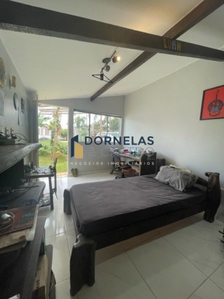 Imagem Casa com 3 Quartos à Venda, 250 m² em Guará I - Brasília Imagem Casa com 3 Quartos à Venda, 250 m² em Guará I - Brasília