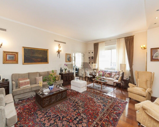 Apartamento com 4 Quartos à Venda, 335 m² em Higienópolis - São Paulo