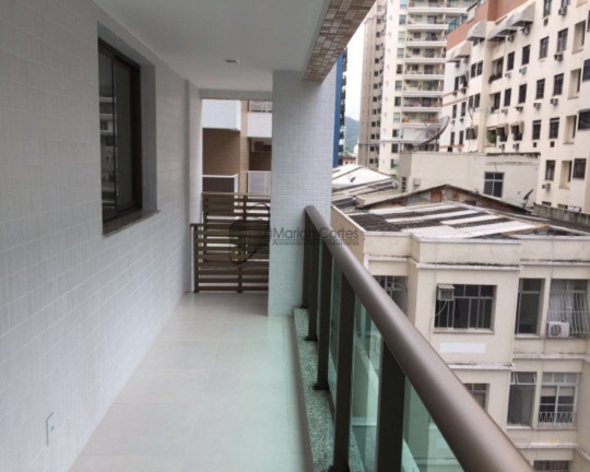 Imagem Imóvel com 2 Quartos à Venda, 71 m² em Icaraí - Niterói Imagem Imóvel com 2 Quartos à Venda, 71 m² em Icaraí - Niterói