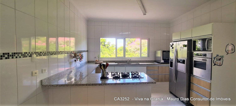 Imagem Casa com 5 Quartos à Venda, 1.006 m² em Vila Hortência - Cotia Imagem Casa com 5 Quartos à Venda, 1.006 m² em Vila Hortência - Cotia