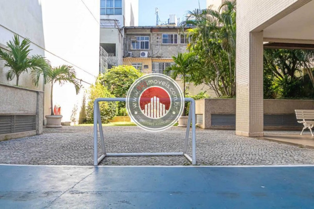 Imagem Apartamento com 3 Quartos à Venda, 138 m² em Tijuca - Rio De Janeiro Imagem Apartamento com 3 Quartos à Venda, 138 m² em Tijuca - Rio De Janeiro