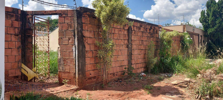 Imagem Terreno à Venda, 360 m² em Carandá Bosque - Campo Grande Imagem Terreno à Venda, 360 m² em Carandá Bosque - Campo Grande