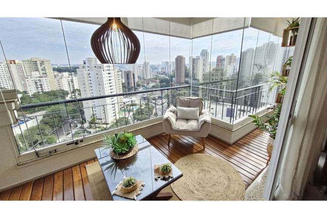 Imagem Imóvel com 3 Quartos à Venda, 146 m² em Vila Andrade - São Paulo