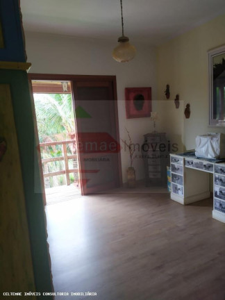 Imagem Casa com 4 Quartos à Venda, 360 m² em Chacaras Catagua - Taubaté Imagem Casa com 4 Quartos à Venda, 360 m² em Chacaras Catagua - Taubaté