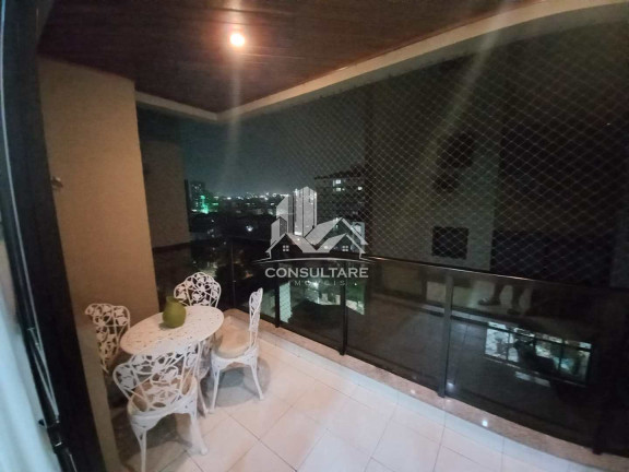 Imagem Apartamento com 3 Quartos à Venda, 138 m² em Embaré - Santos