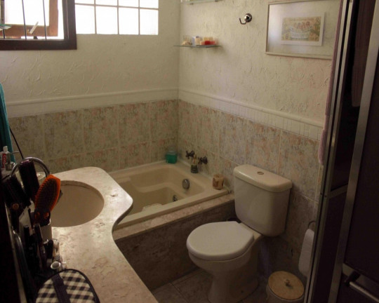Imagem Casa com 5 Quartos à Venda, 207 m² em Medianeira - Porto Alegre Imagem Casa com 5 Quartos à Venda, 207 m² em Medianeira - Porto Alegre