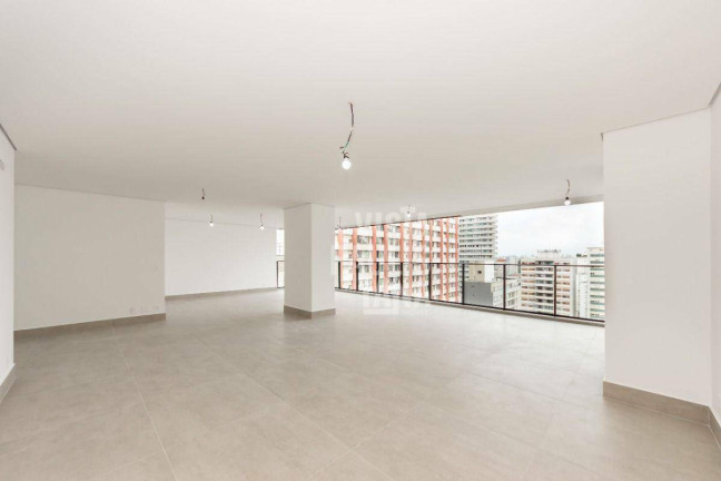 Apartamento com 3 Quartos à Venda, 208 m² em Jardim América - São Paulo