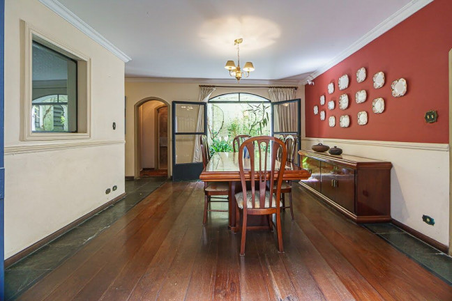 Imagem Casa com 5 Quartos à Venda, 264 m² em Jardim Marajoara - São Paulo Imagem Casa com 5 Quartos à Venda, 264 m² em Jardim Marajoara - São Paulo
