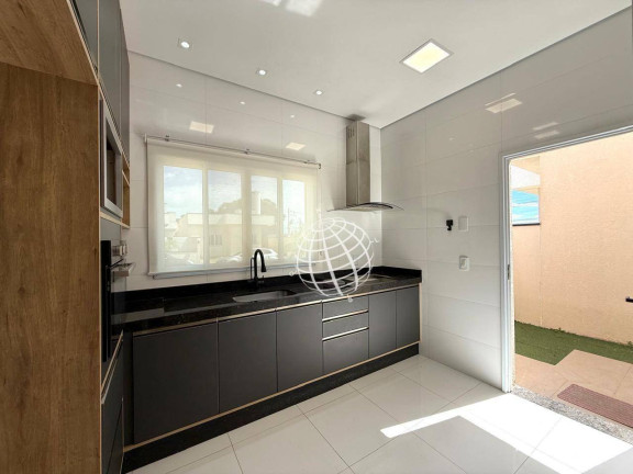 Imagem Casa com 3 Quartos à Venda, 91 m² em Jardim Estância Brasil - Atibaia Imagem Casa com 3 Quartos à Venda, 91 m² em Jardim Estância Brasil - Atibaia