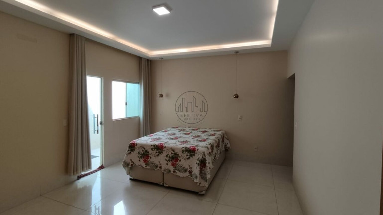 Imagem Casa com 4 Quartos à Venda, 350 m² em Ponte Alta Norte (gama) - Brasília